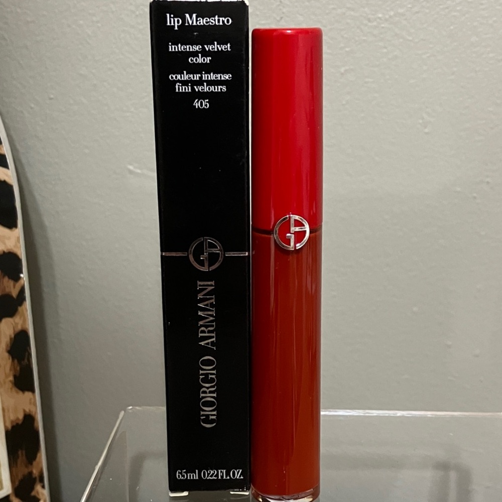 Giorgio Armani Lip Maestro - Liquid lipstick in Intense Velvet 405 Sultan